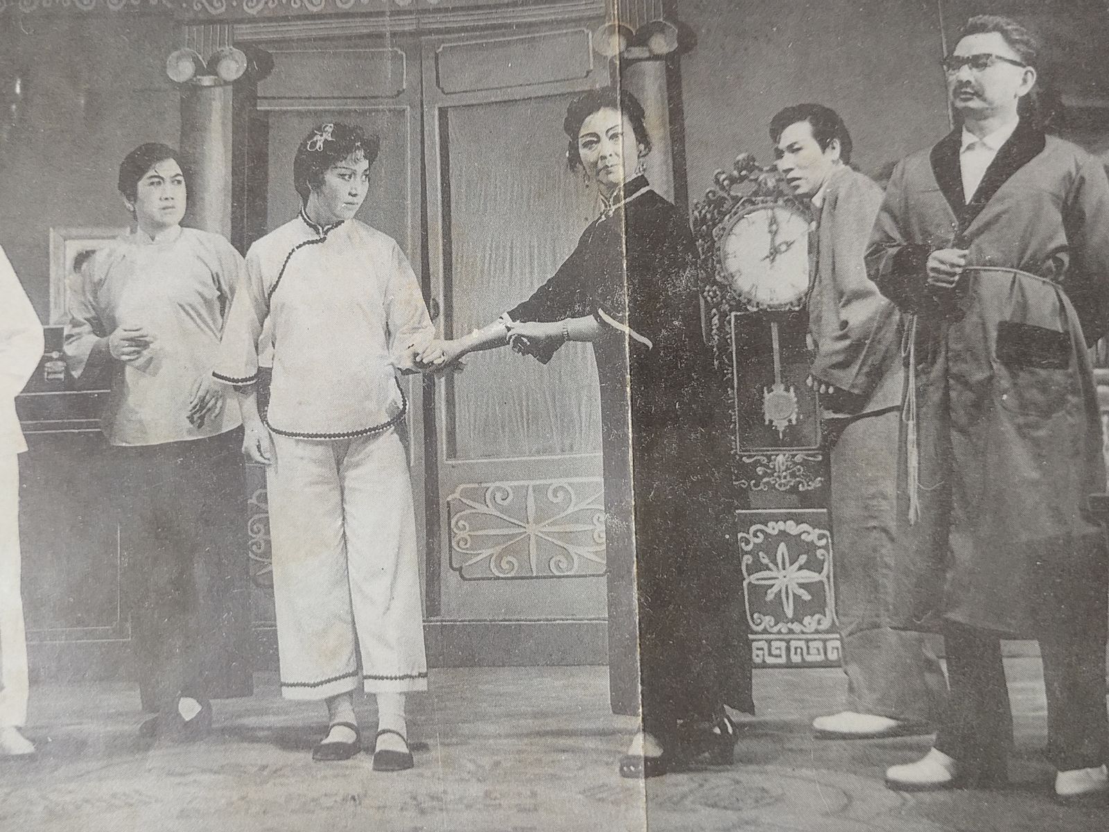 1. 周英饰演繁漪—翻拍（盛夏）