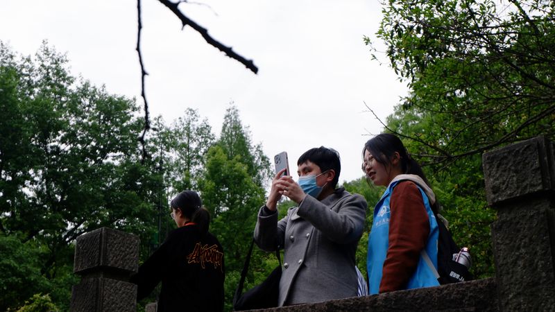 Many tourist attractions in China lack facilities catering to the disabled community, visually impaired tourists in China