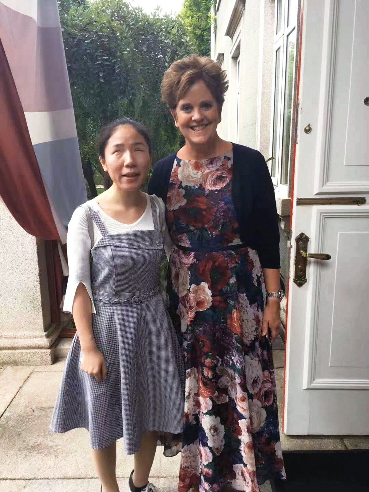 Sissi with an official for diversity and inclusion at the British Embassy in Beijing (Sissi)