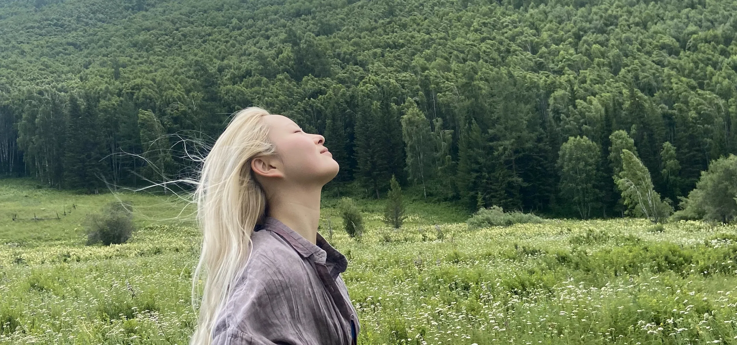 Taking in Altay air