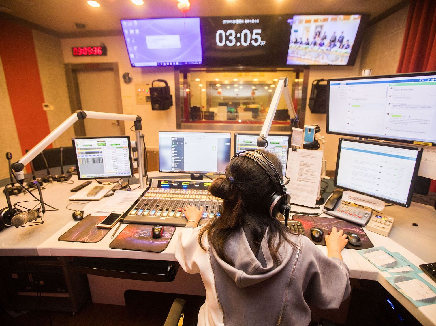 Chinese radio station listenership decline