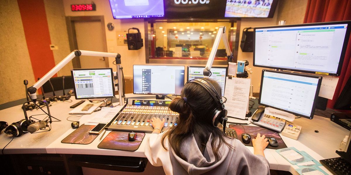 Chinese radio station listenership decline