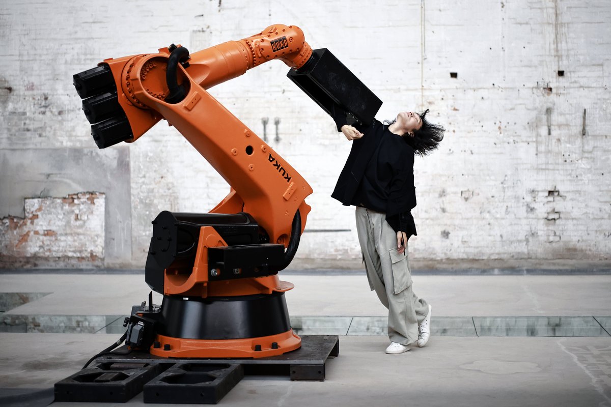 Chinese robot dance performance