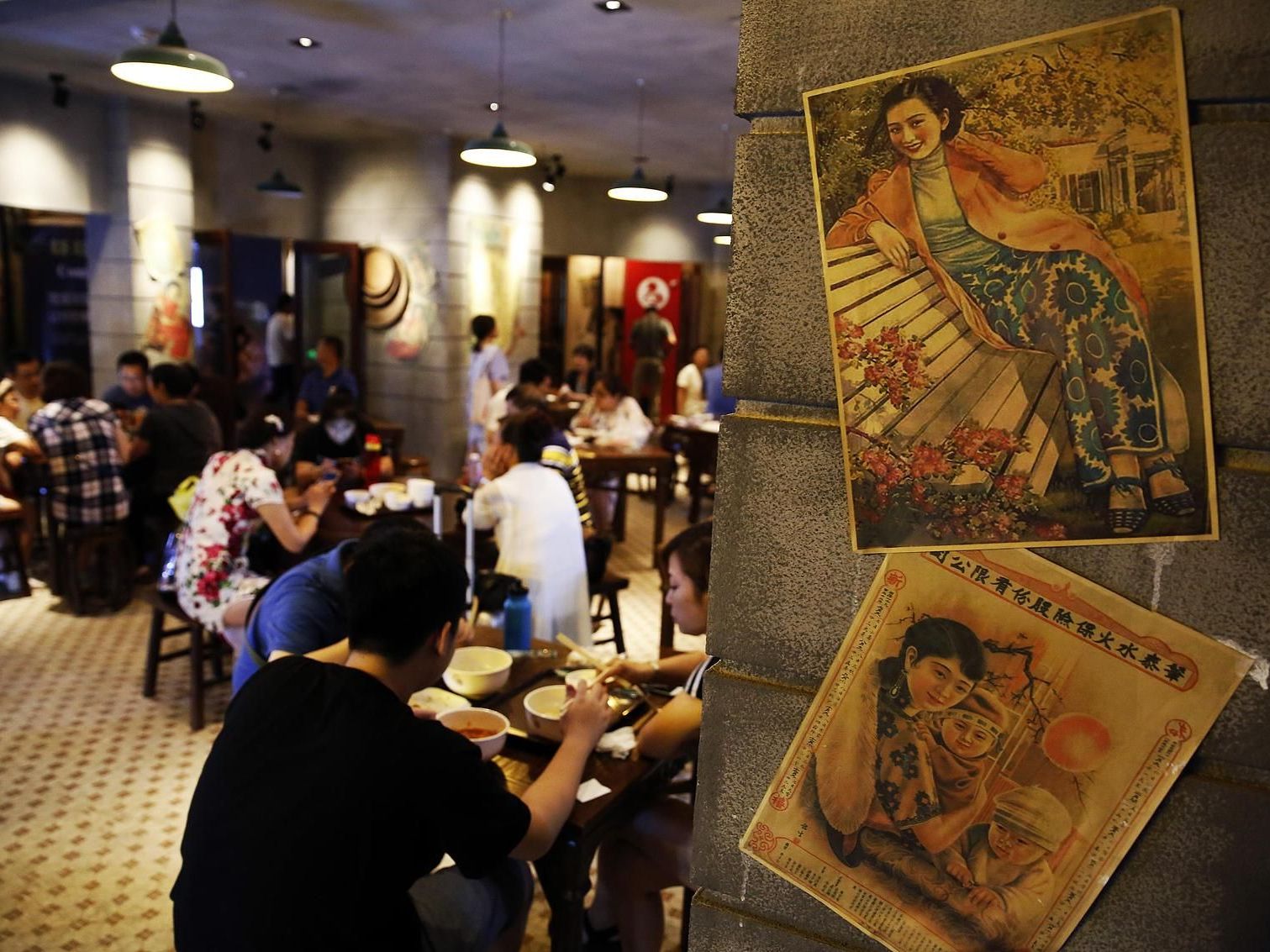 Customers eating Shanghai cuisine