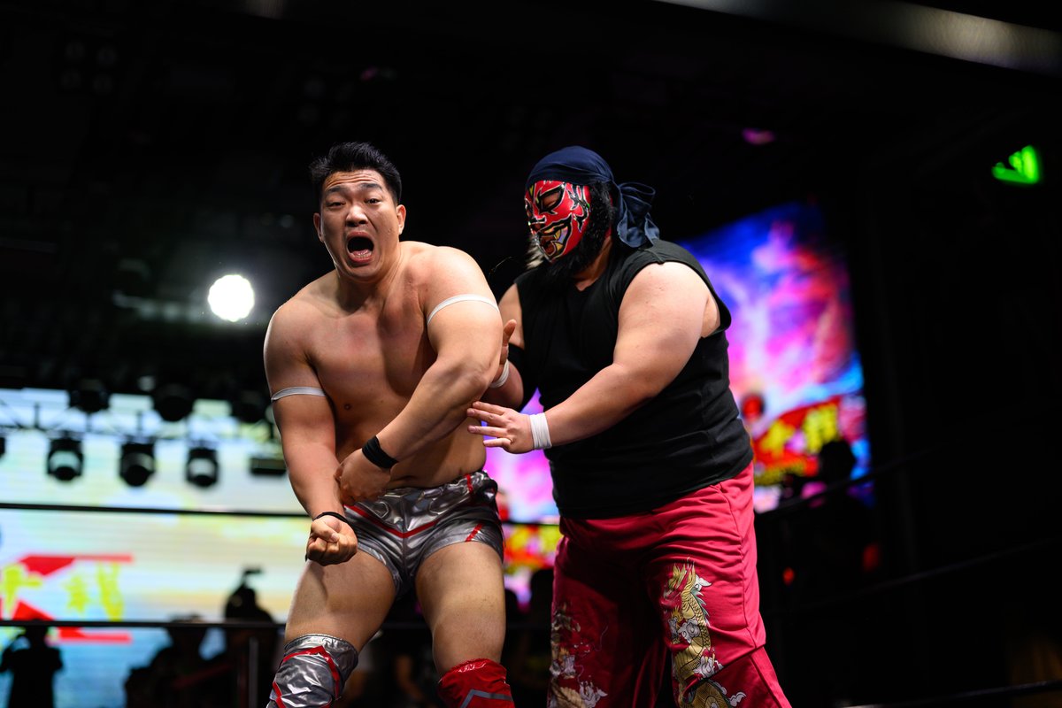 Pro wrestler Wade Massen in the match