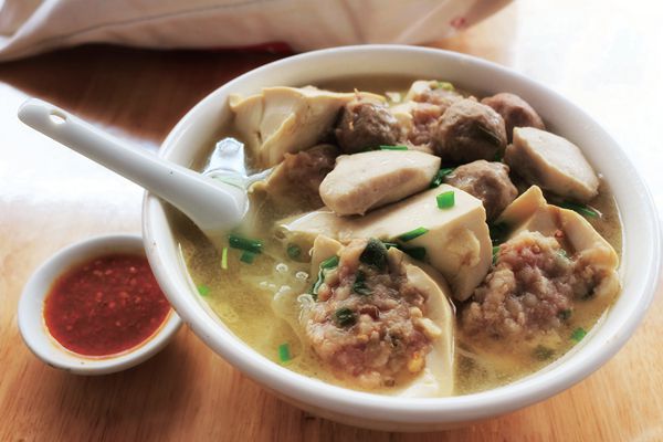 A bowl of Niang tofu, a popular Hakka dish. 