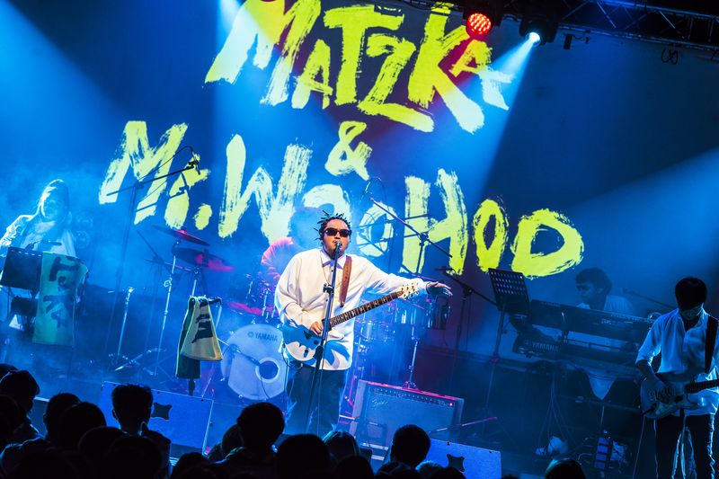 Matzka performing in Taipei in 2019 (Universal Music)