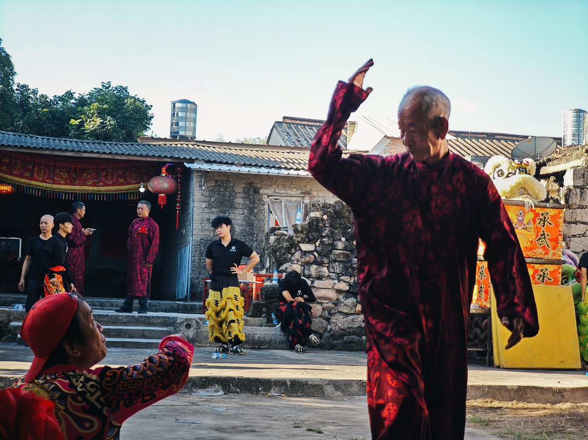 village elder at youshen parade