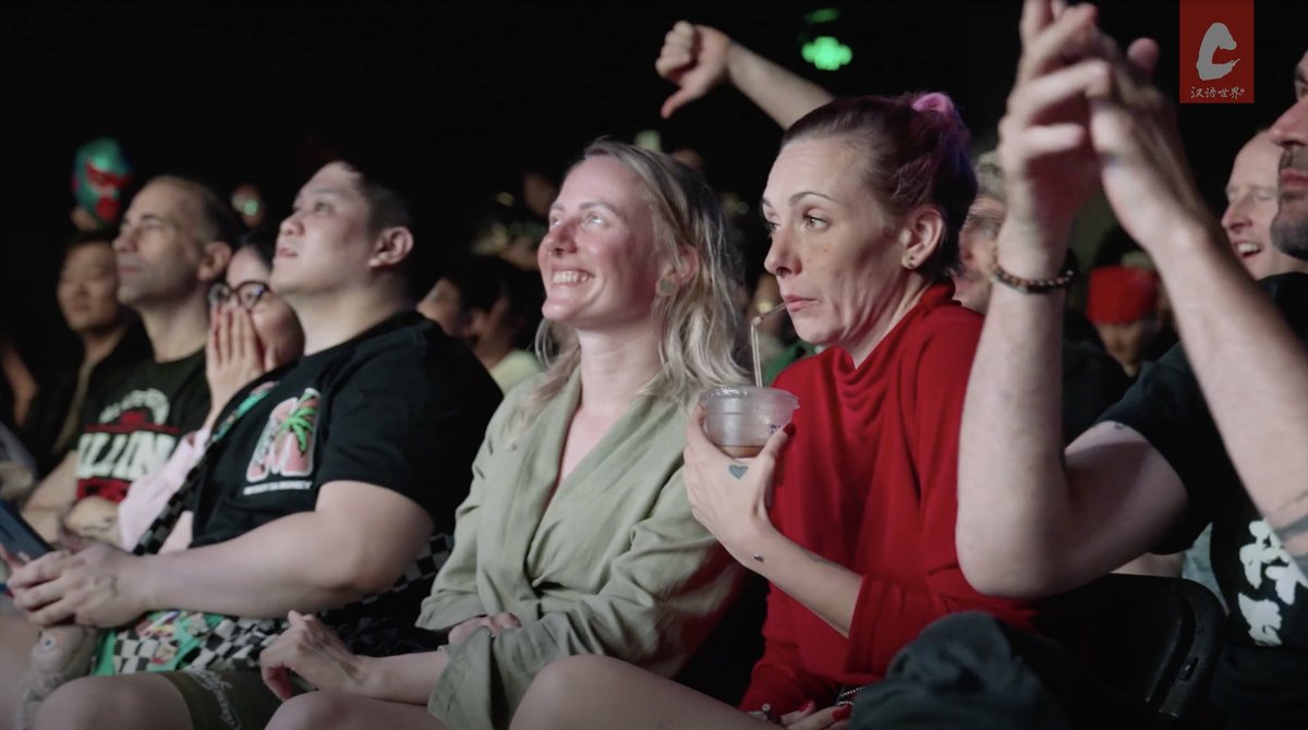 A pro wrestling match in Beijing attracts international audiences