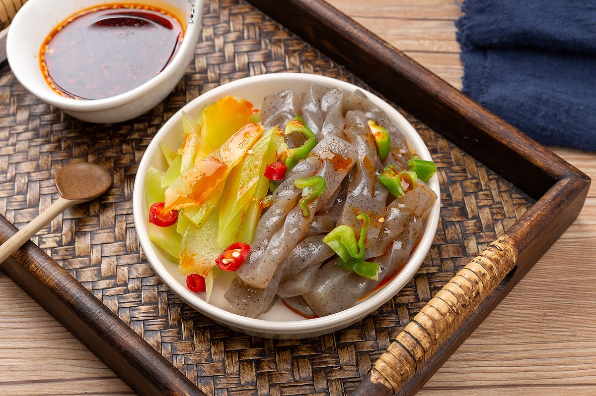 China has a variety of popular konjac dishes and eating styles