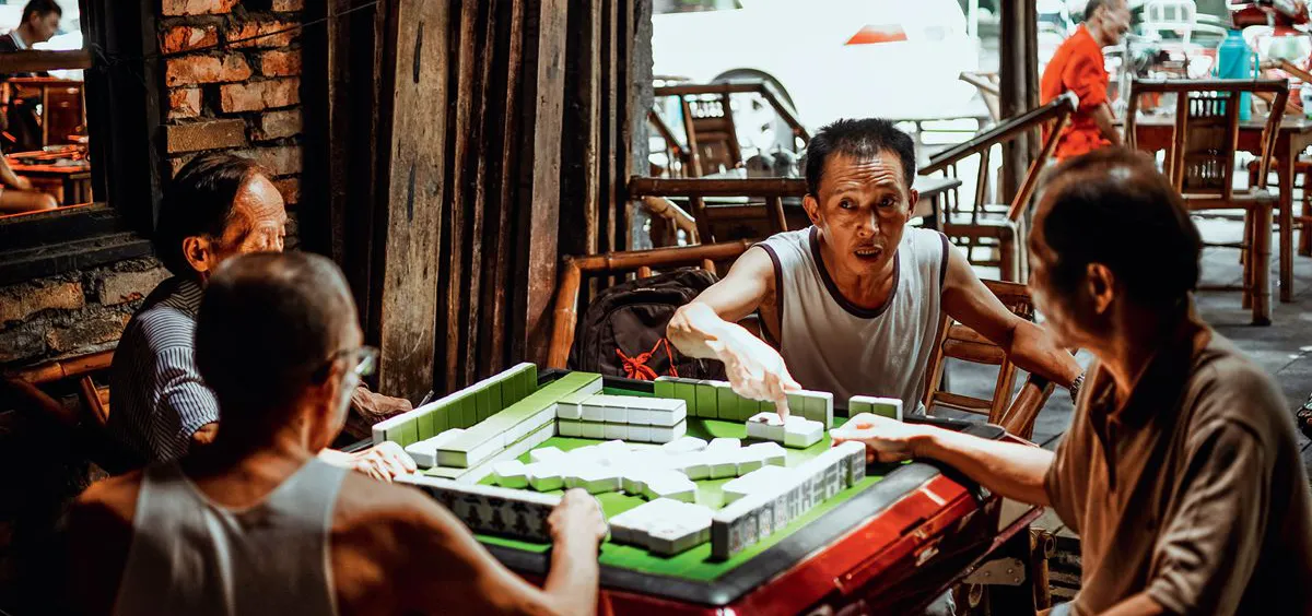 Mahjong: Police clamp down on China's most loved game