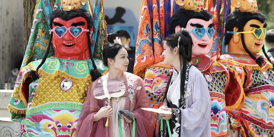 Modern ways to revive intangible cultural heritage China