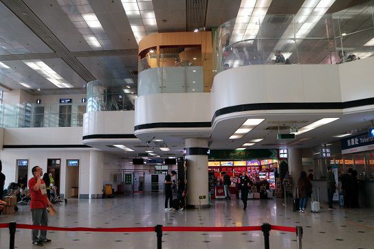 A photo showing the severely outdated parts of Nanyuan Airport. 