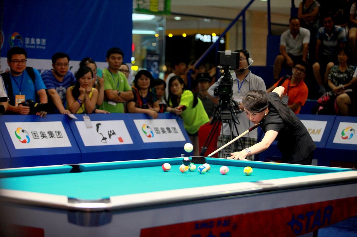 Professional pool player Pan Xiaoting