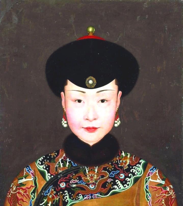 A possible portrait of the Step Empress by Qing dynasty court painter Jean-Denis Attiret, collection of the Palace Museum