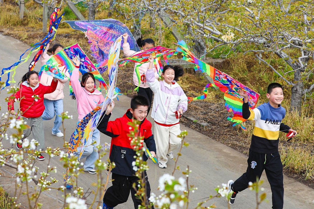 elementary school students during six-day spring break