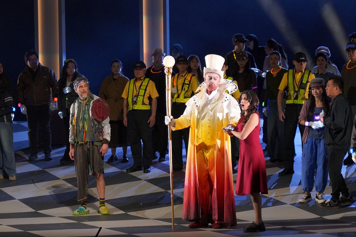 The newly staged production of The Magic Flute reimagines Mozart’s opera in a modern metro system, where the protagonists get lost in a magical world, only to find each other in the end
