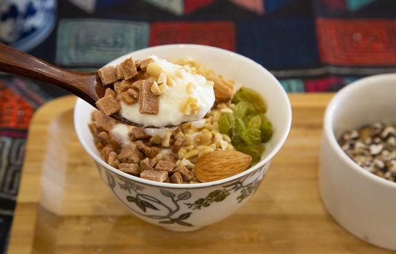 Tibetan Lhasa style yogurt