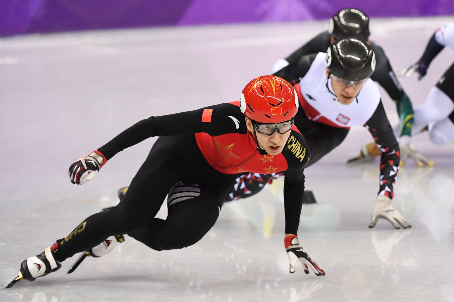 Five China Medal Hopefuls for the Winter Olympics The World of Chinese(01)