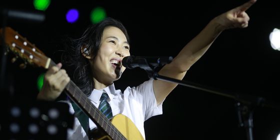 Joanna Wang playing at a concert