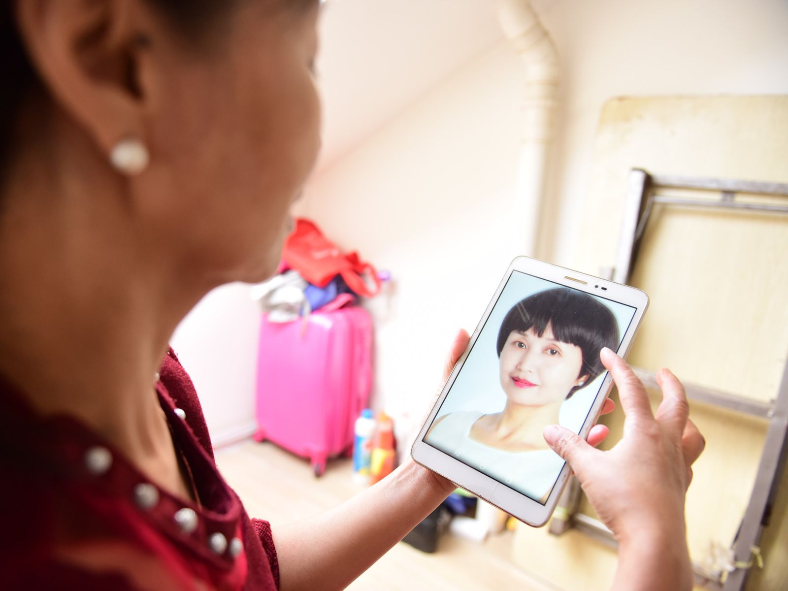 Senior looking at self