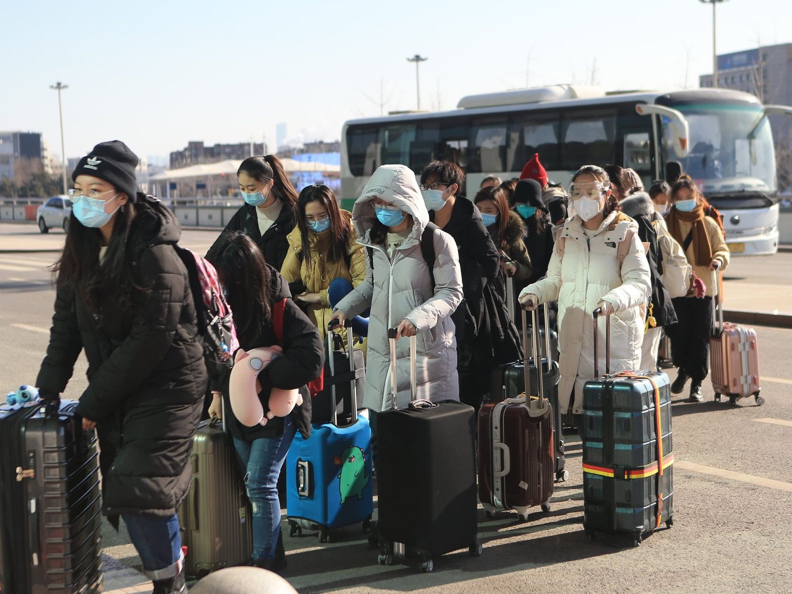 Chinese students stranded abroad