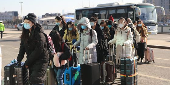 Chinese students stranded abroad