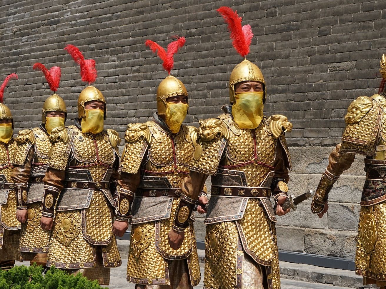 Xi'an security dressed as Tang soliders