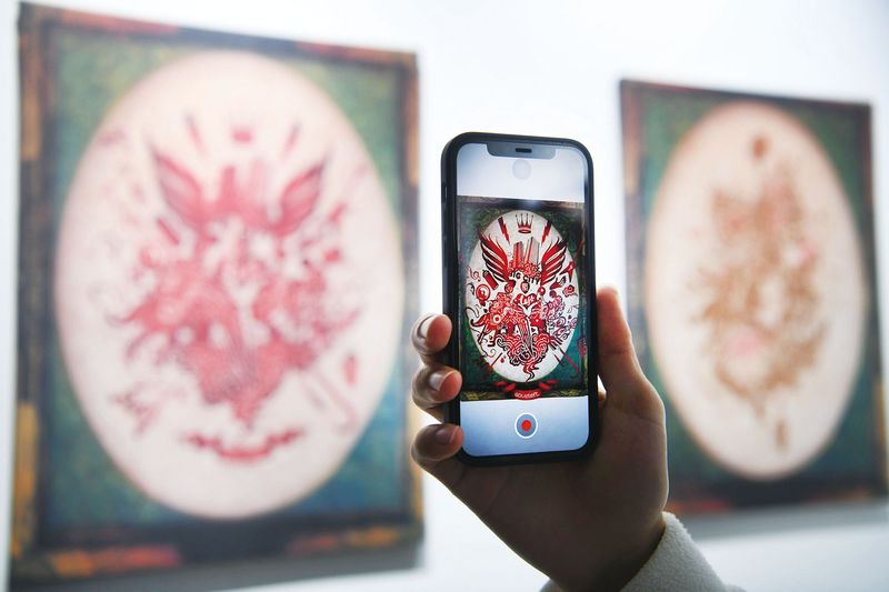 “Crypto Shadow Play,” an interactive work combining traditional art, AR, and crypto technology, can NFT art flourish in china