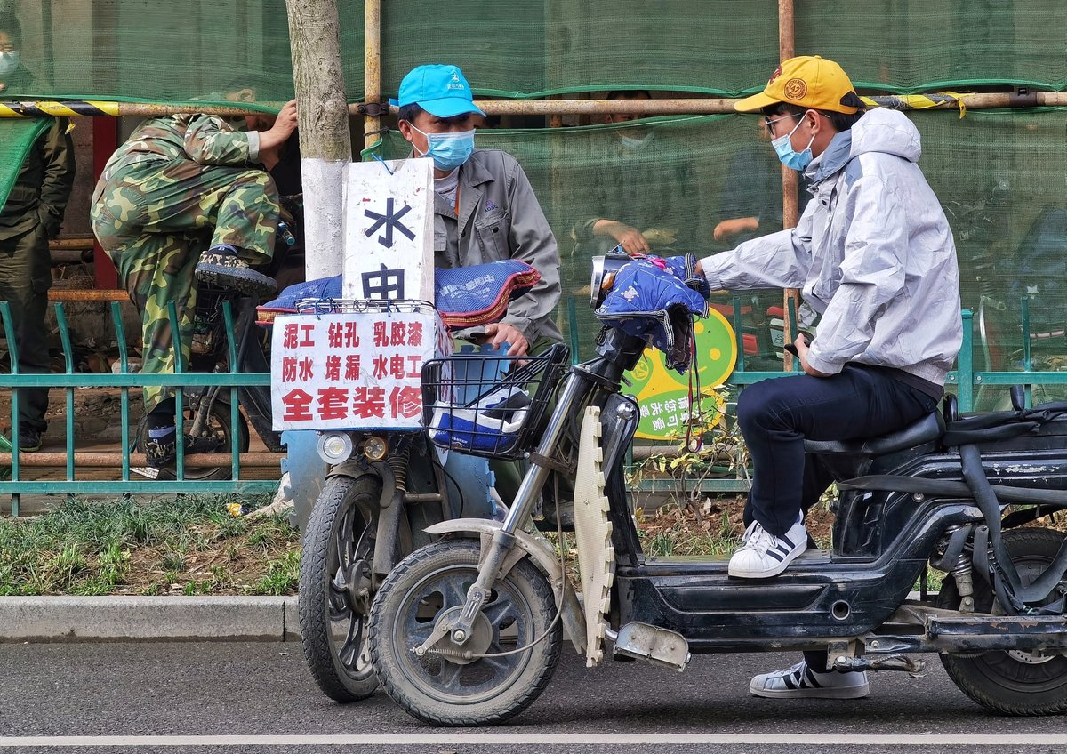 Shanghai migrant workers in lockdown with food shortages and unable to work, among the Top Stories from China 2022