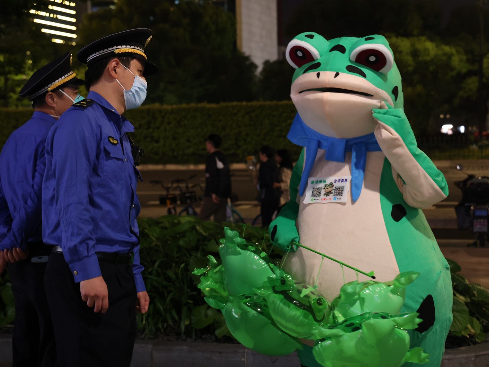 Trending frog