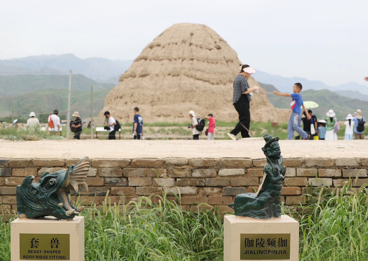 Xixia Imperial Tombs, Chinese tourist site, China's tourist attraction