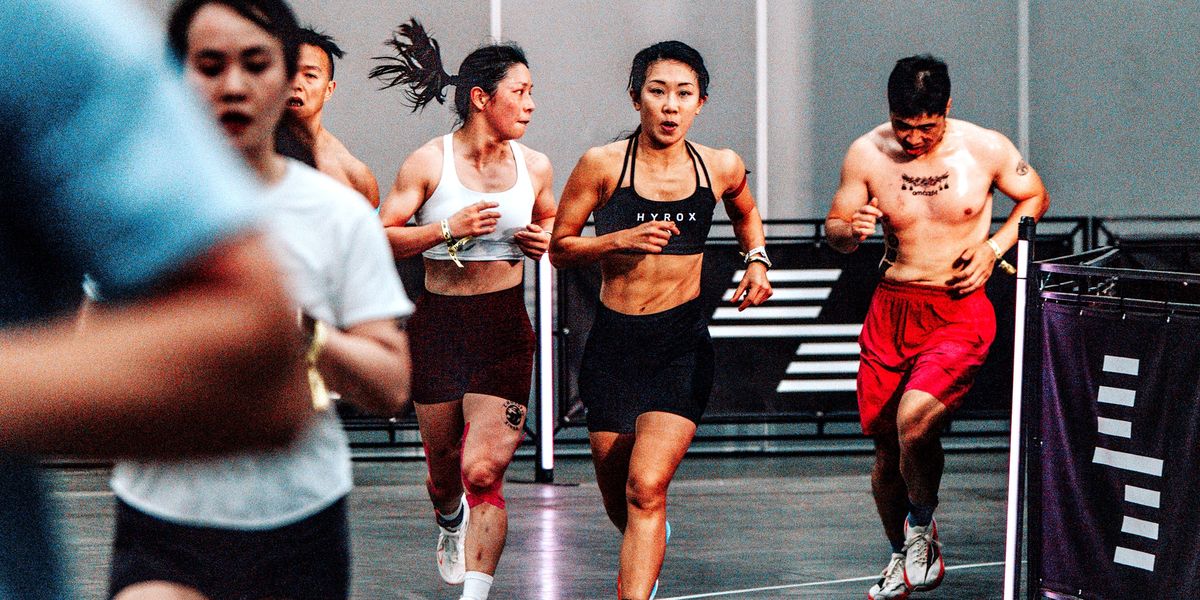 Chinese urbanites workout