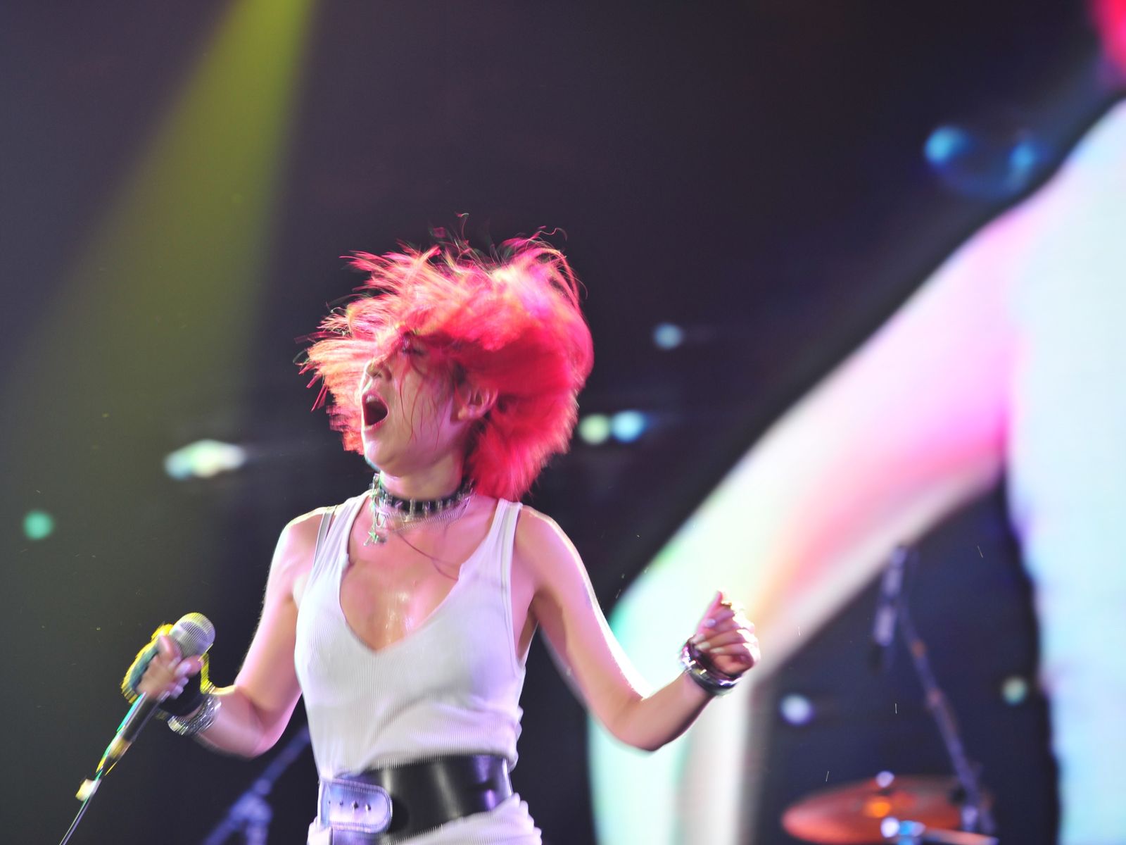 Lead singer of SUBS