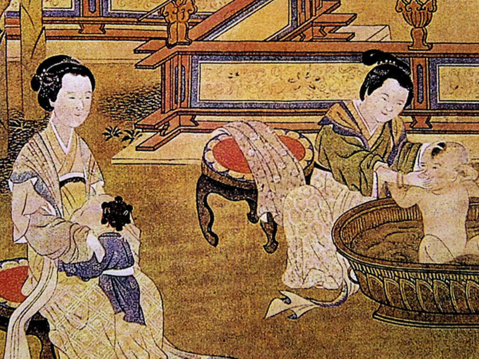 Chinese women bathing kids