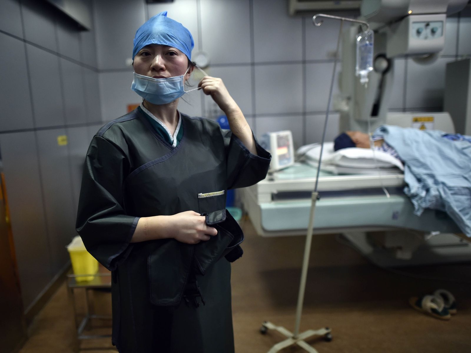 Female Chinese doctor preparing
