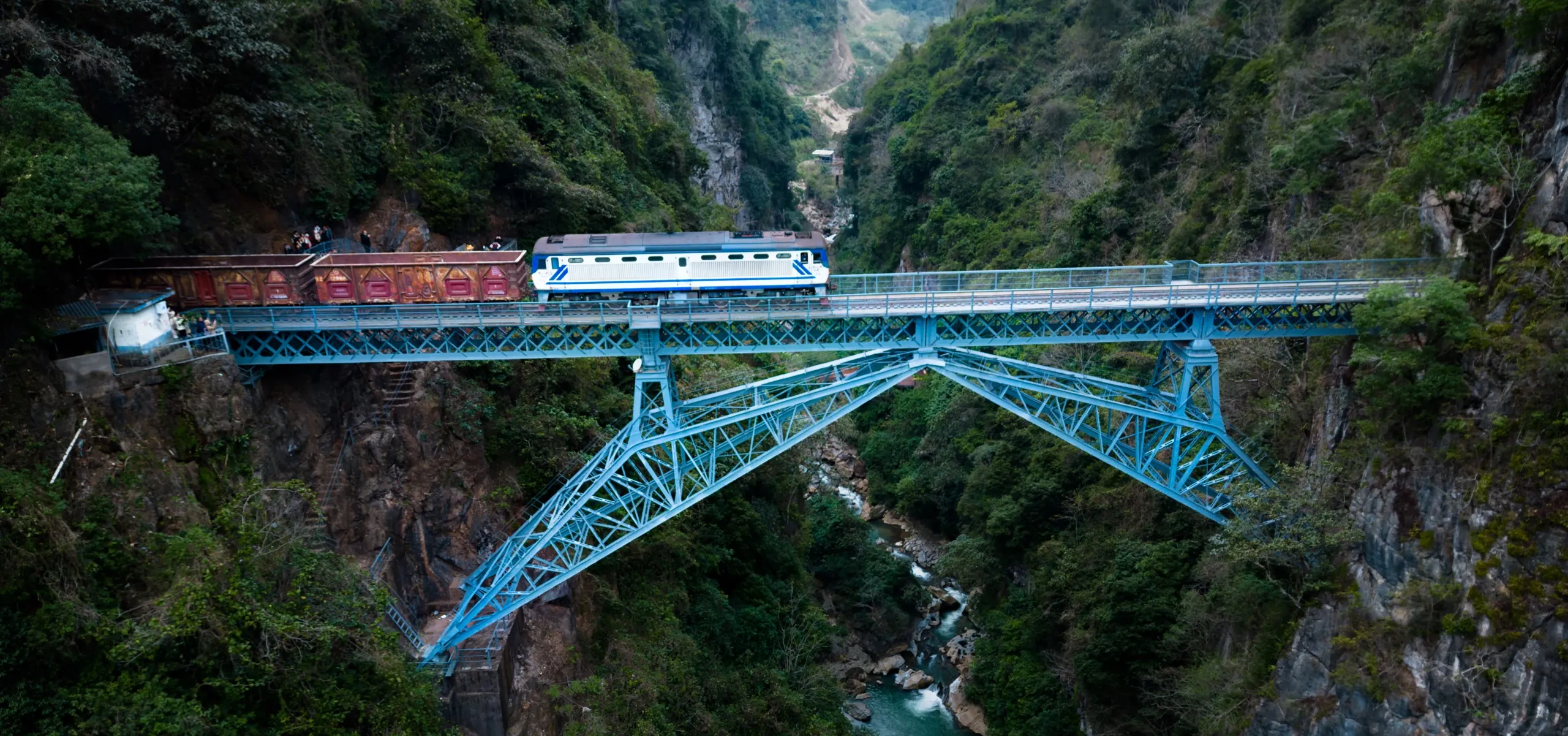 View of Renzi Bridge in Yunnan