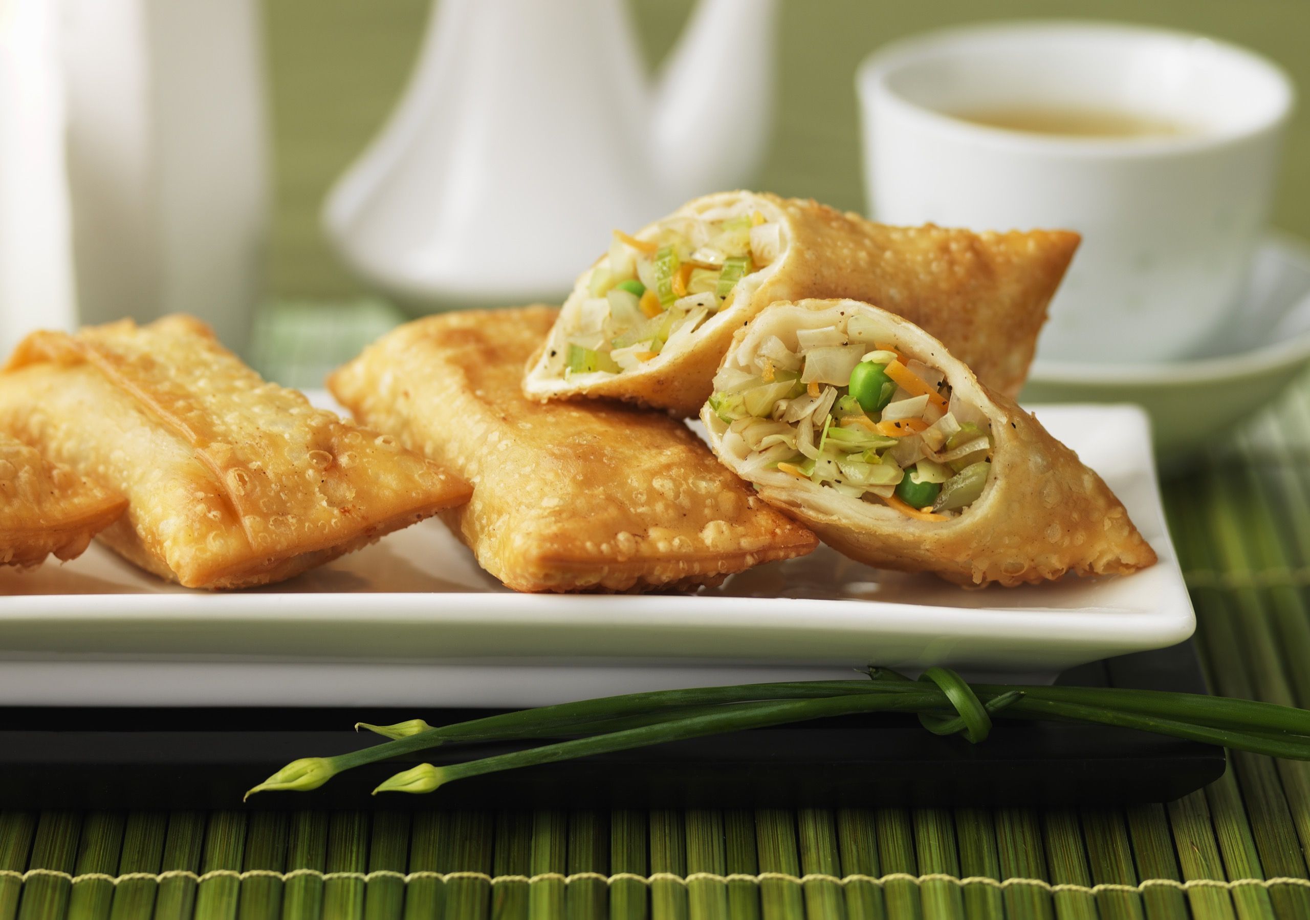 discover-the-surprising-diversity-of-spring-rolls-around-china-the