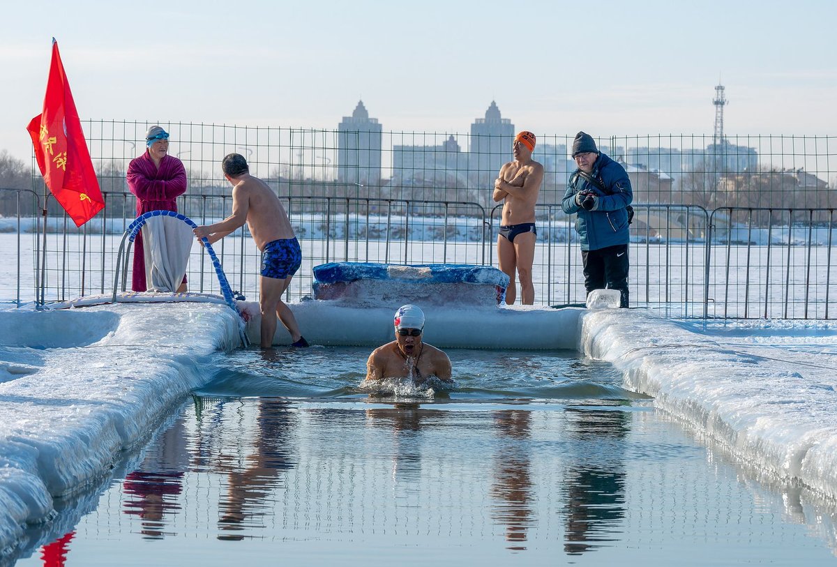 winter swimming, northeastern China, winter sports around Xiaohan, Minor Cold in China