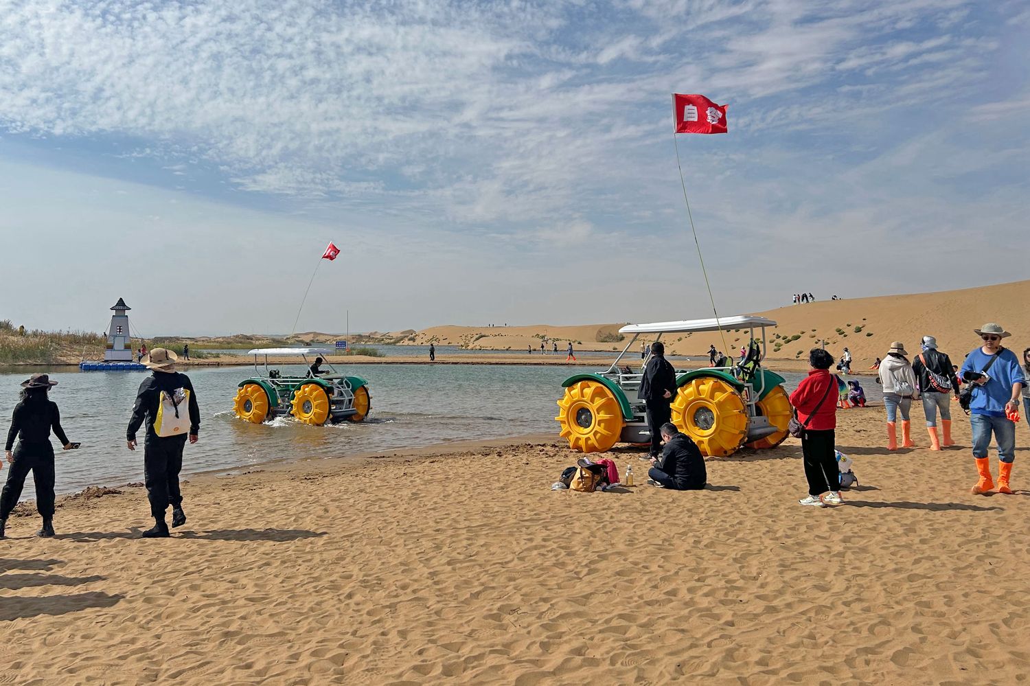 Riding camels into the desert or driving vehicles into the shallow parts of the lake is the main source of fun in the scenic area