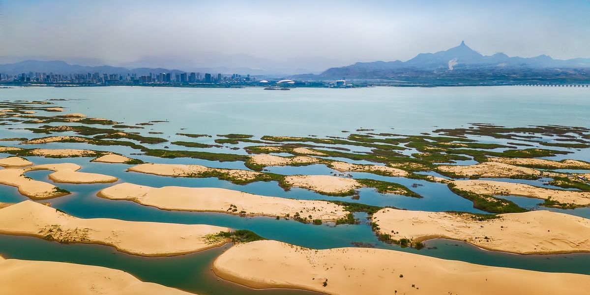 Wuhai Lake Inner Mongolia