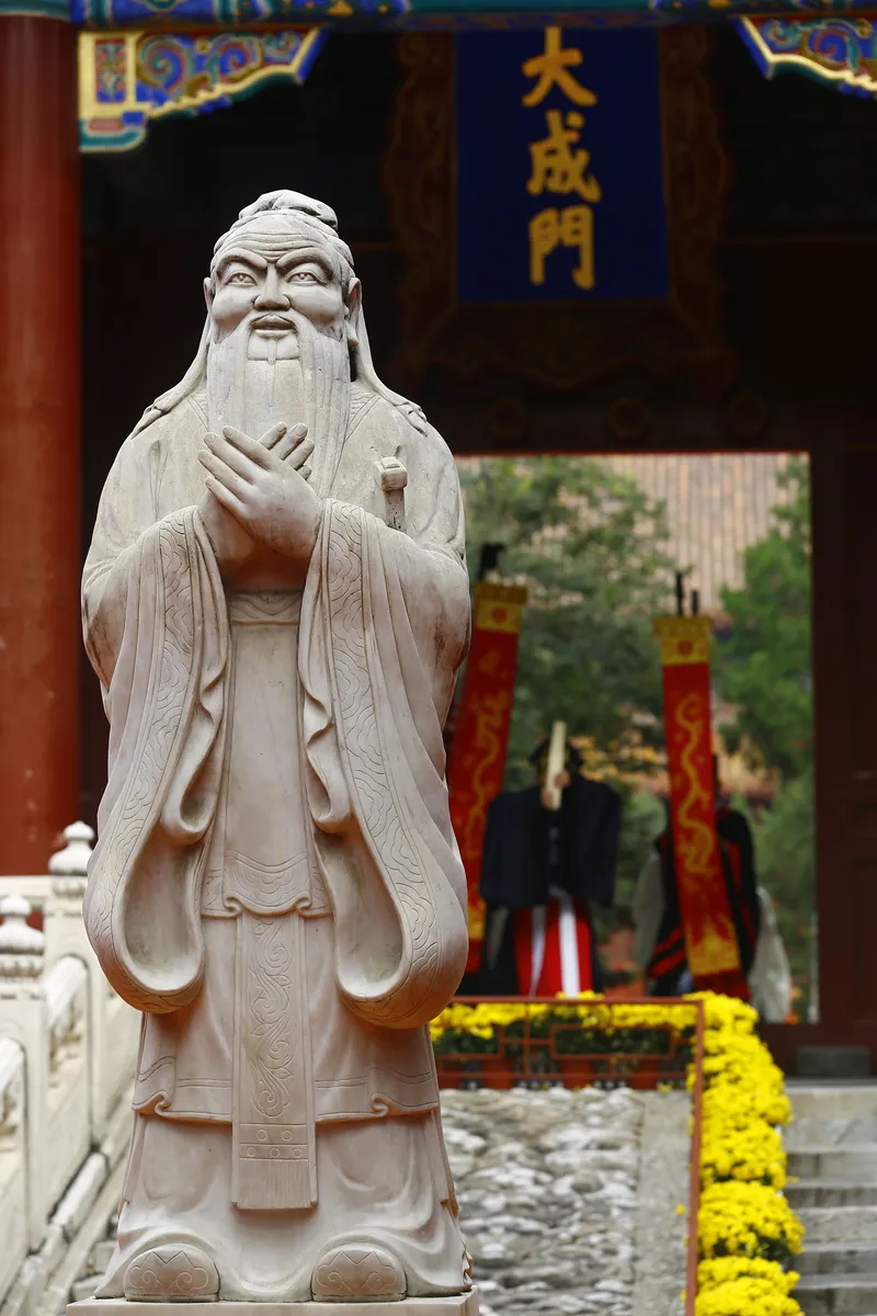Confucius statue in Beijing