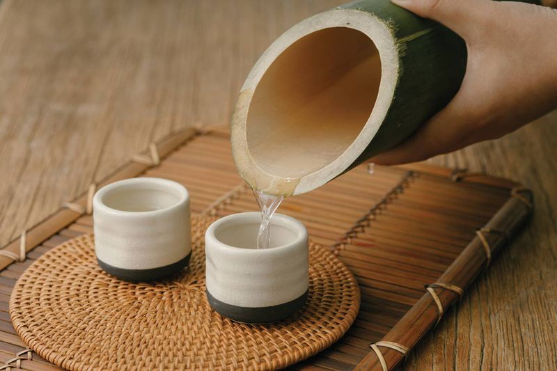 The wine is now less strong but full of the sweet aroma of bamboo, making it a treat for rice-wine lovers