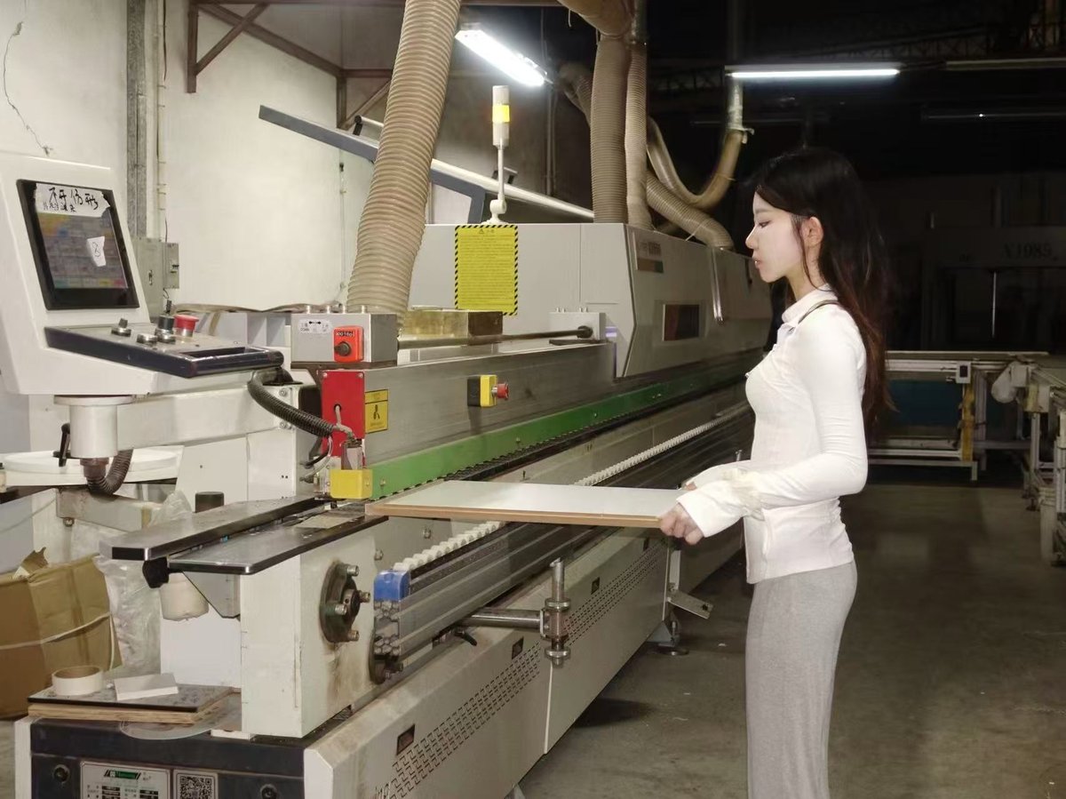 factory, female factory worker