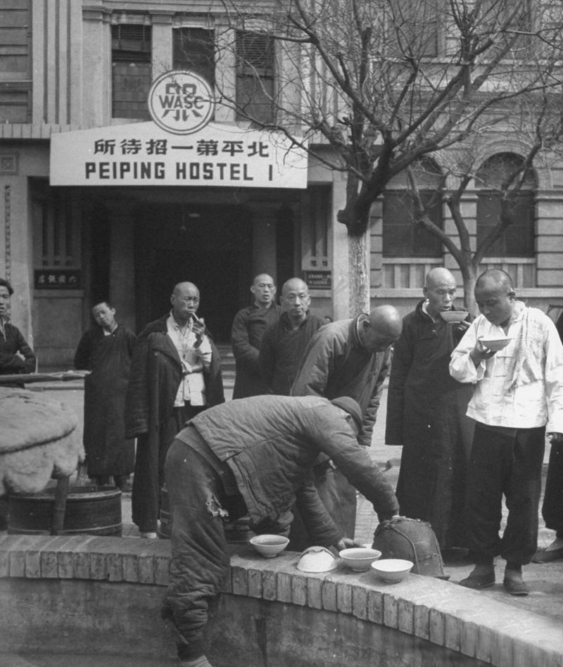 Guests drinking tea in front Peiping Hostel in Beijing, 1946