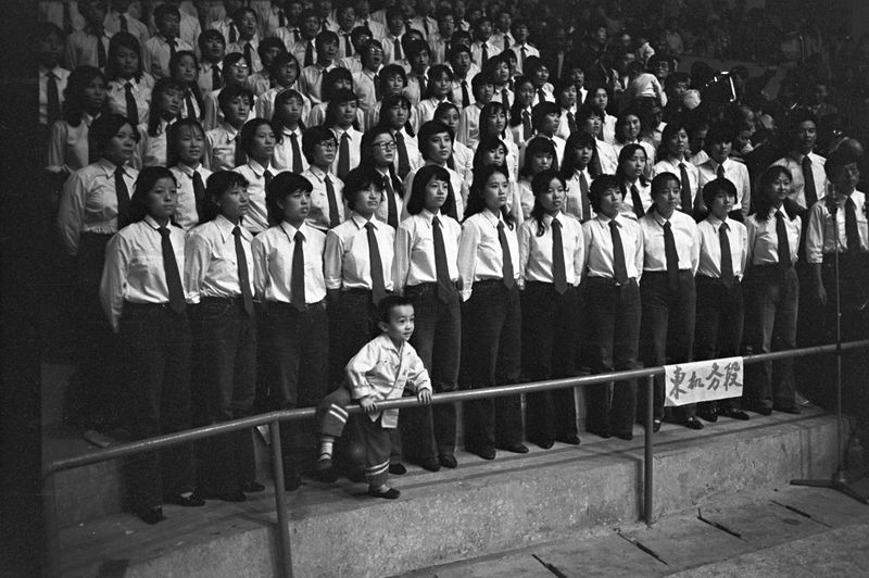 In 1985, railway workers in Shaanxi province performed songs at a local Labor Day celebration