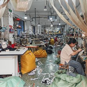 garment workers in Kanglu