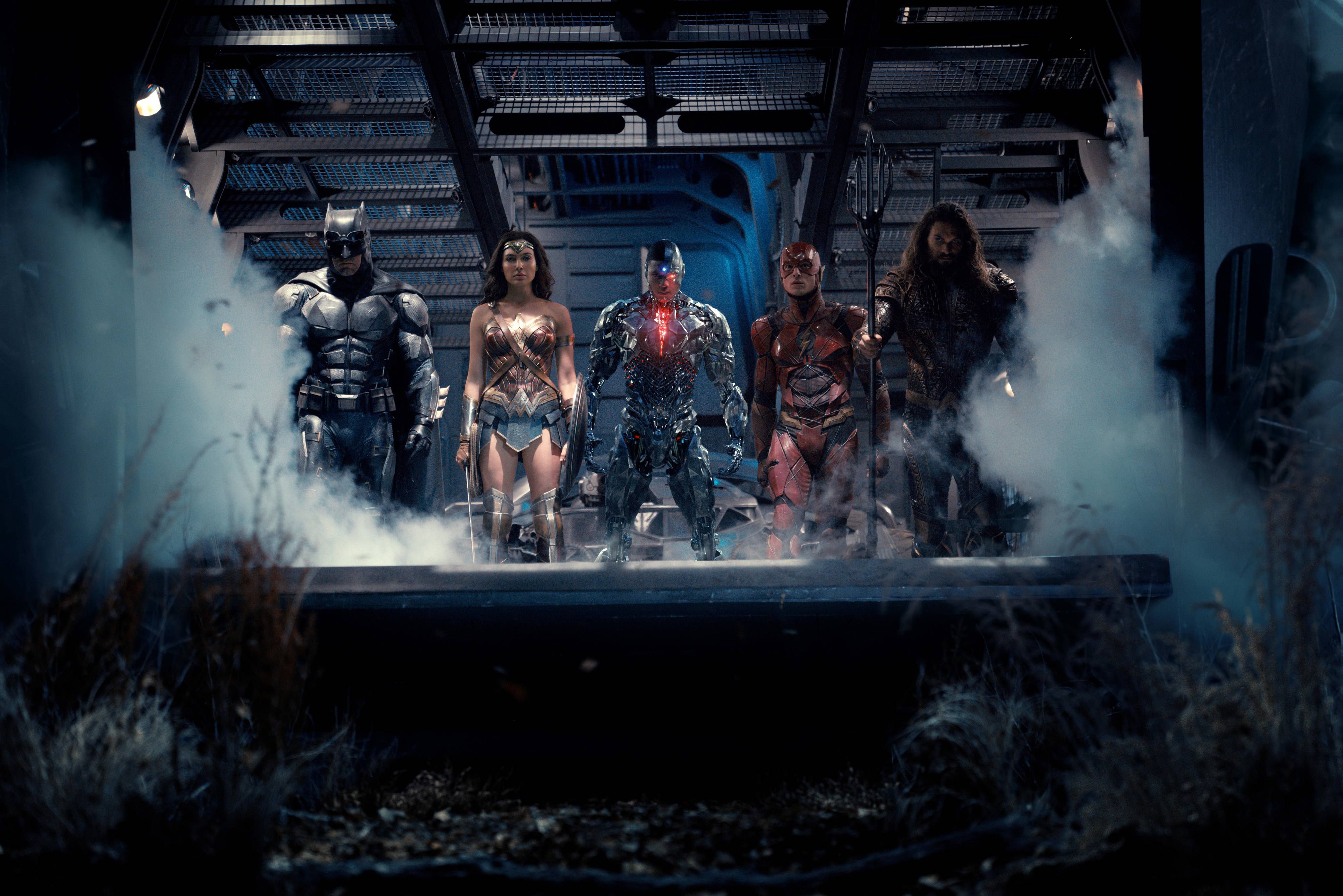 Biggest Movies Hitting Cinemas This December 2017 - miblmsc