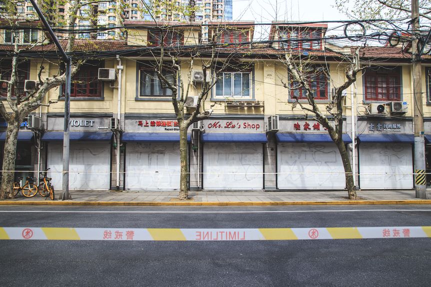 shanghai empty shops pandemic