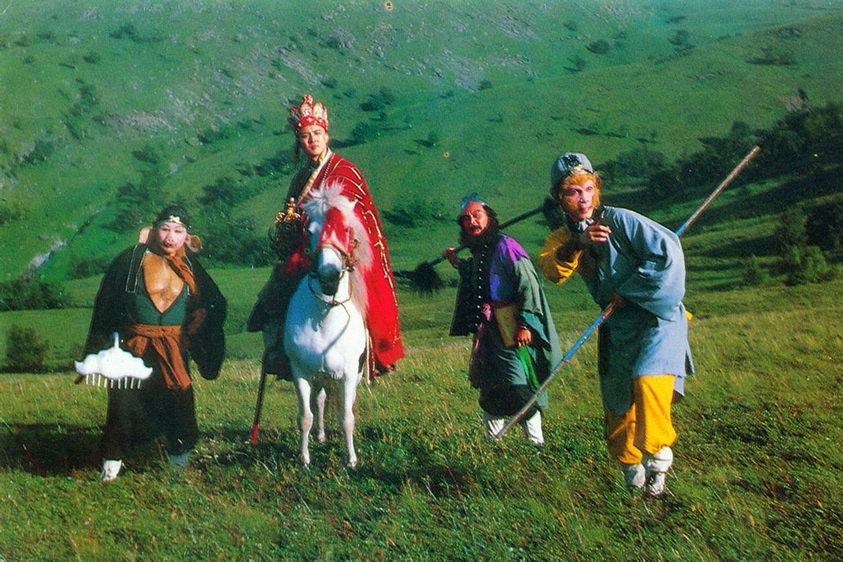 a still from the 1986 TV show, “Journy to the West,” starring Liuxiaolingtong as Sun Wukong